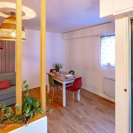 Confort, Centre-ville Et Garage Privé